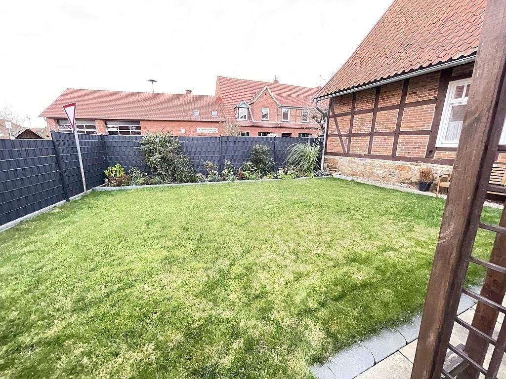 Thumbnail-Charmantes Wohnhaus mit Einliegerwohnung