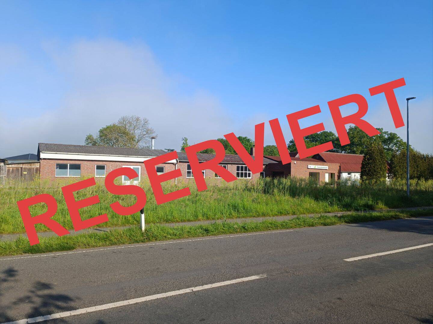 Thumbnail-RESERVIERT____ Für Investoren - verkehrsgünstig & vielseitig!