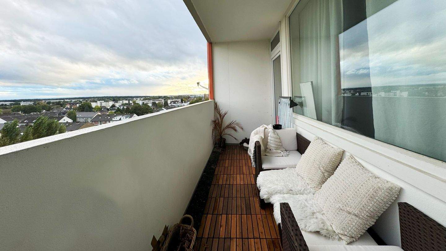 Thumbnail-Attraktive, vermietete Wohnung mit Balkon und Stellplatz in Kerpen-Sindorf