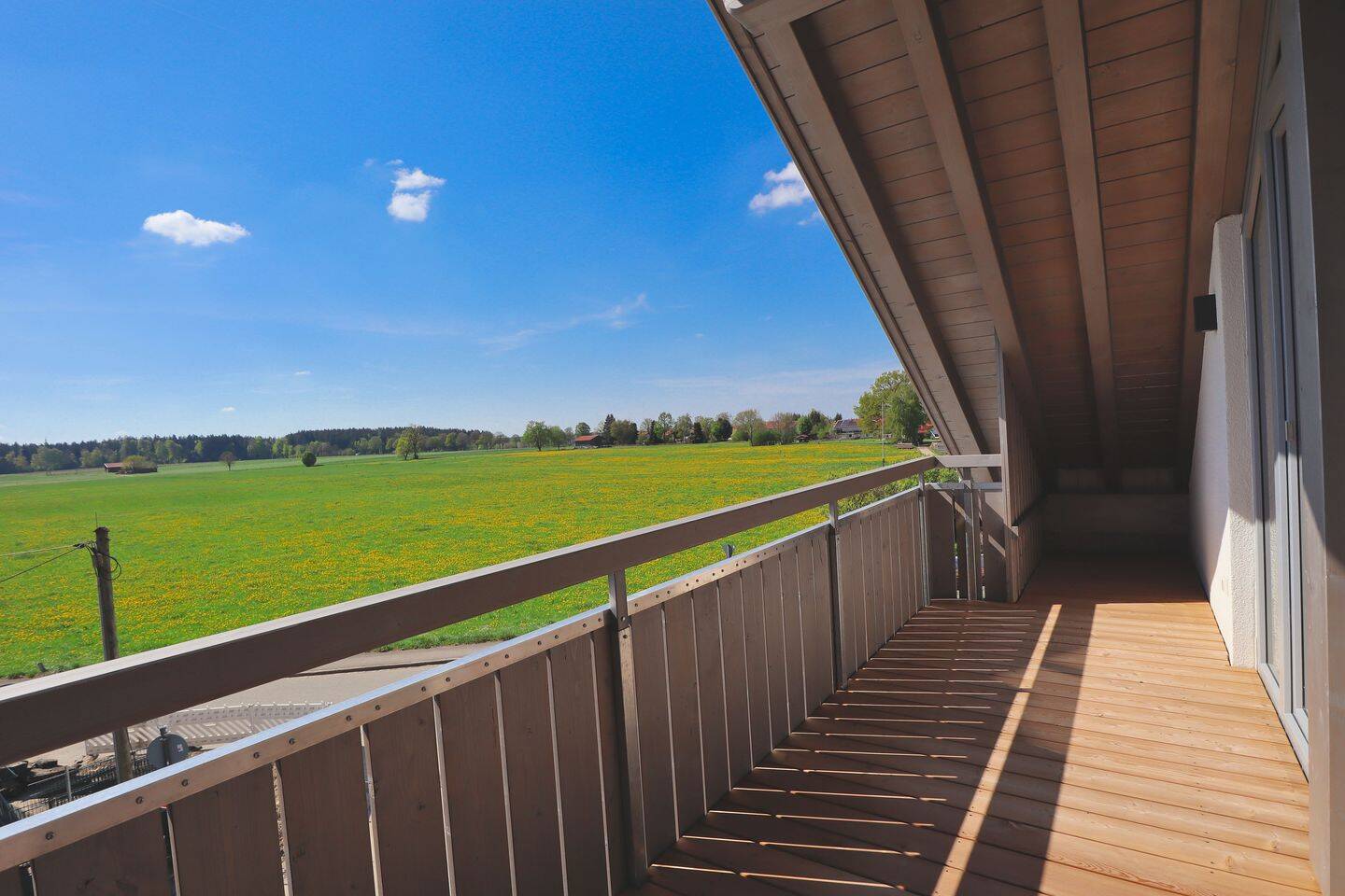 Thumbnail-Raumwunder, Penthouse-ähnlich 3 Zimmer *Bezugsfrei u. Provisionsfrei für den Käufer*