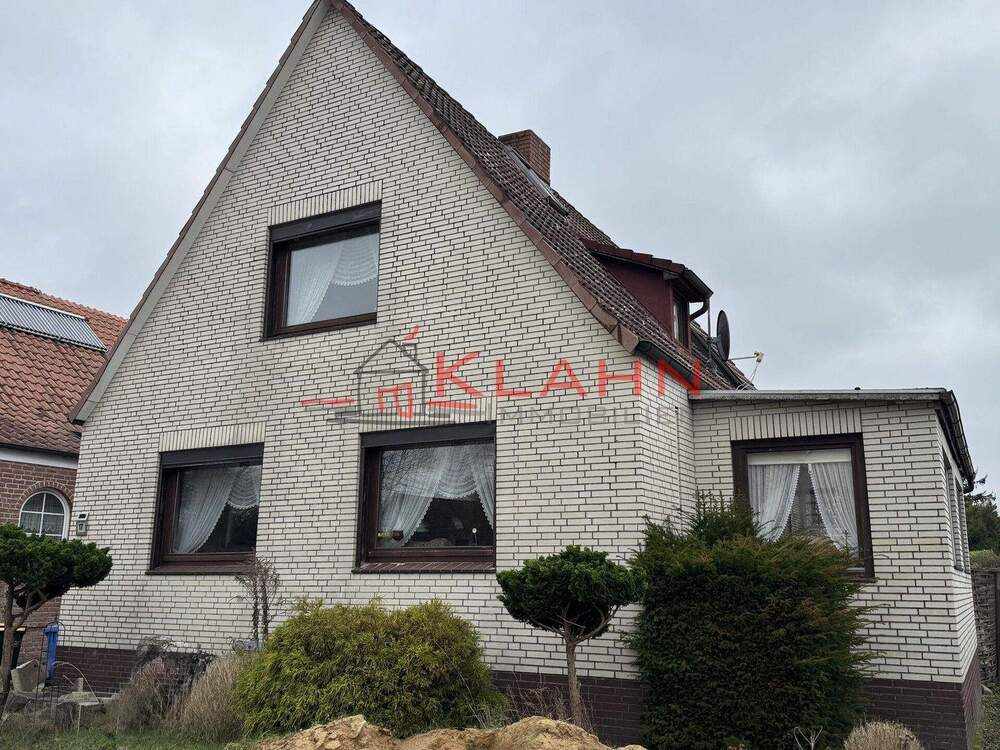 Thumbnail-Gemütliches Einfamilienhaus mit Entwicklungspotenzial in Pinneberg