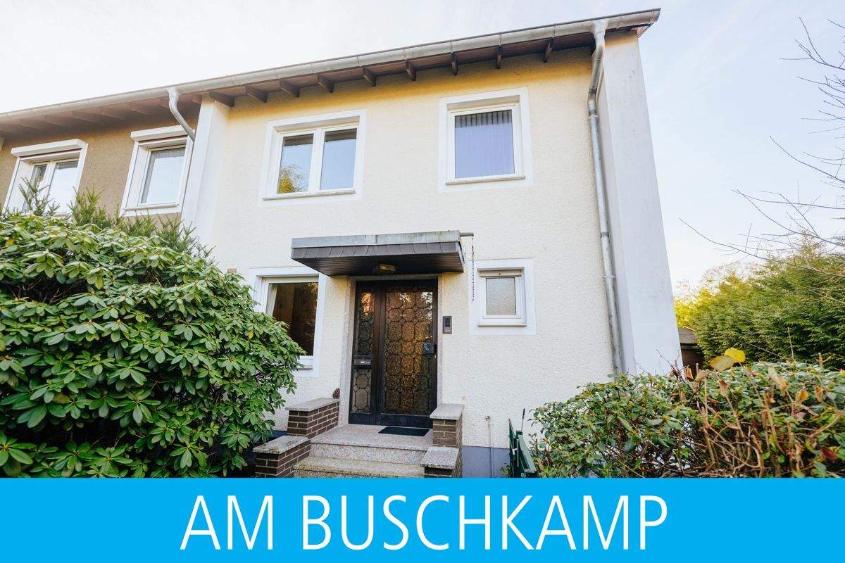 Thumbnail-Das hat Potenzial! Stark renovierungsbedürftiges Reihenendhaus mit Garage