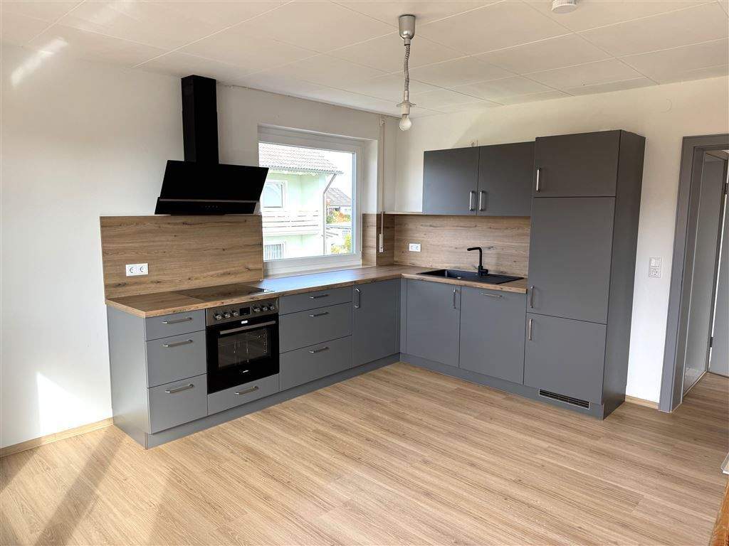 Thumbnail-Top renovierte 3 Zi. Whg in Flachslanden