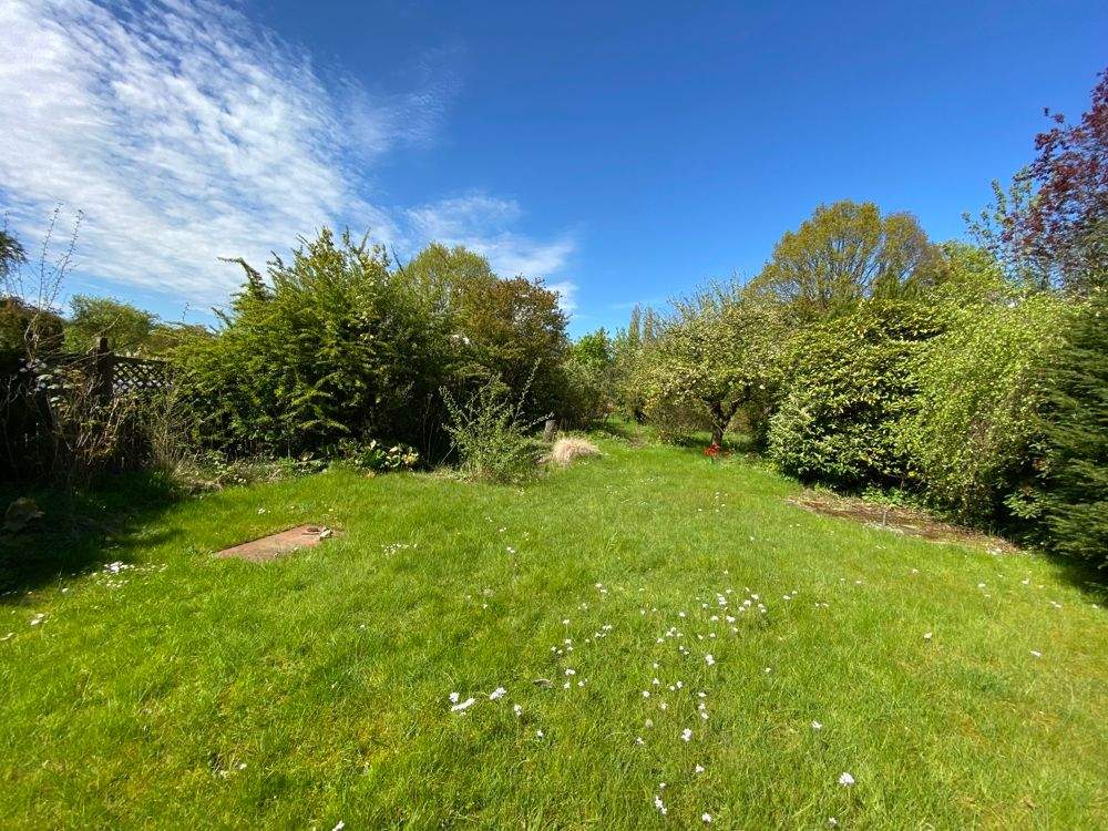 Thumbnail-Attraktives Baugrundstück für zwei Einfamilienhäuser!