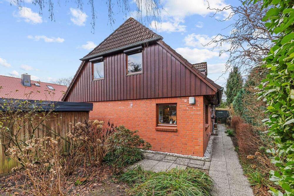 Thumbnail-Ansprechende Doppelhaushälfte in bevorzugter Lage von Lemsahl-Mellingstedt