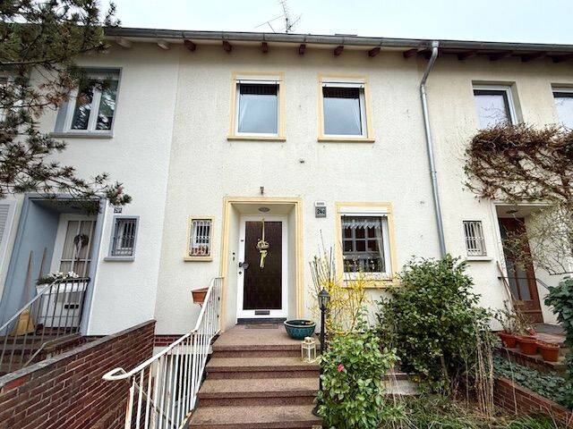 Thumbnail-Reihenmittelhaus mit Potenzial in Oldenburg