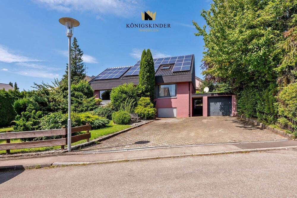 Thumbnail-Stilvoll wohnen mit offener Raumhöhe, Kamin, Garage und Einliegerwohnung - Ihr Zuhause in Häslach