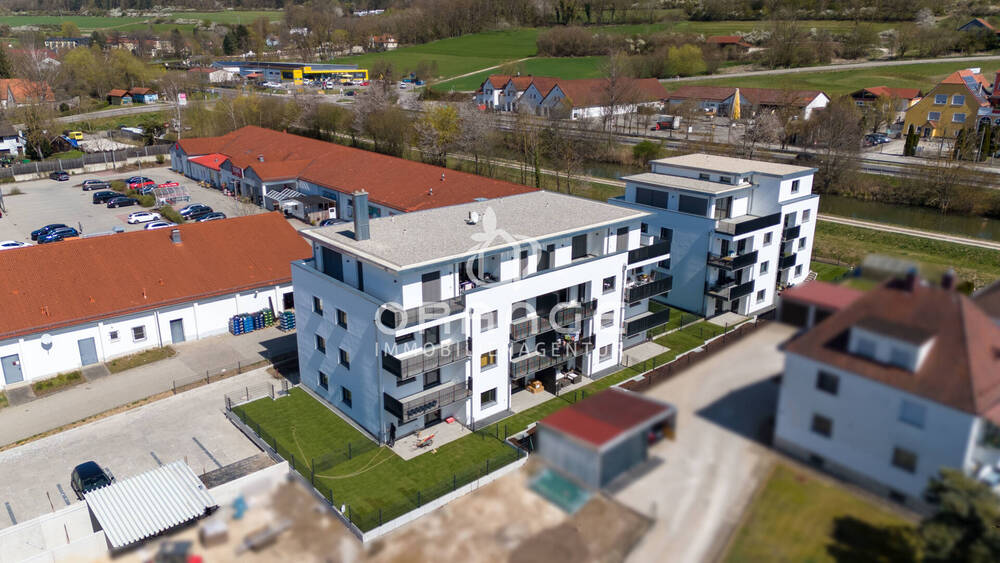 Thumbnail-***NEUBAU! 3-Zimmer-EG-Wohnung im Herzen von Berching***