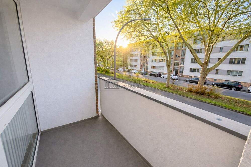 Thumbnail-Bezugsfreie 1,5-Zimmer-Wohnung mit Balkon in Köln-Ehrenfeld