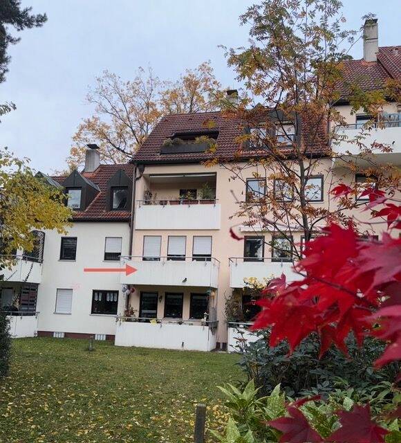 Thumbnail-Studenten Eltern aufgepasst! Sofort bezugsfreie 2,5 - Zimmerwohnung mit Balkon & TG zu verkaufen.