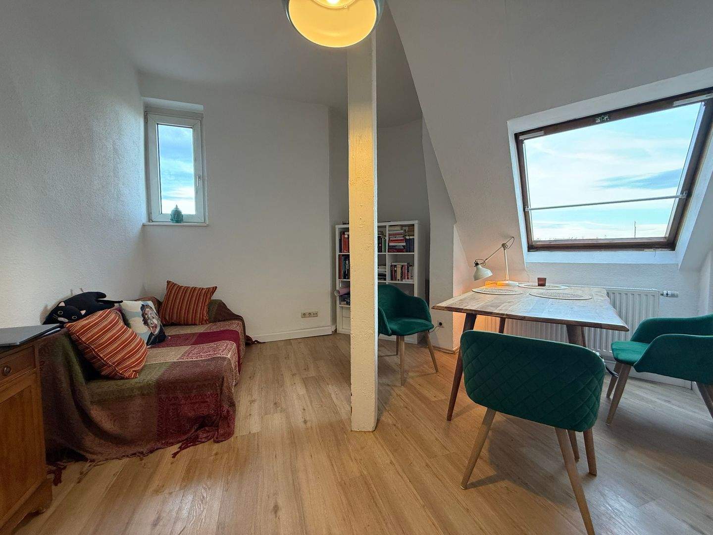 Thumbnail-Lage! Lage! Lage!: Stilvolle Dachgeschosswohnung in Pempelfort!