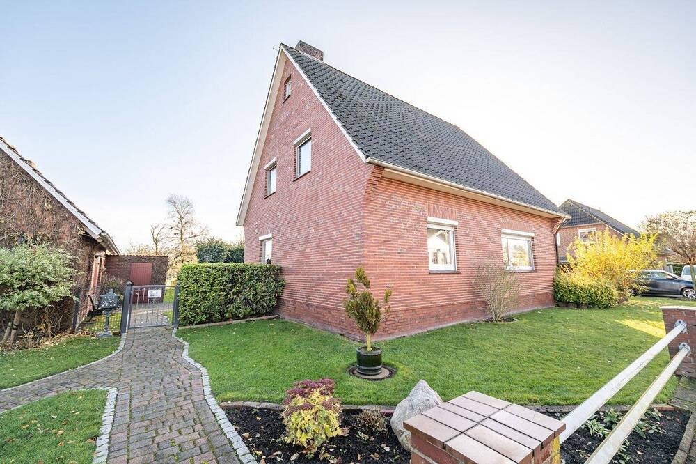 Thumbnail-RESERVIERT - Lichtdurchflutet, modern und voller Potential - ein Haus zum Verlieben!