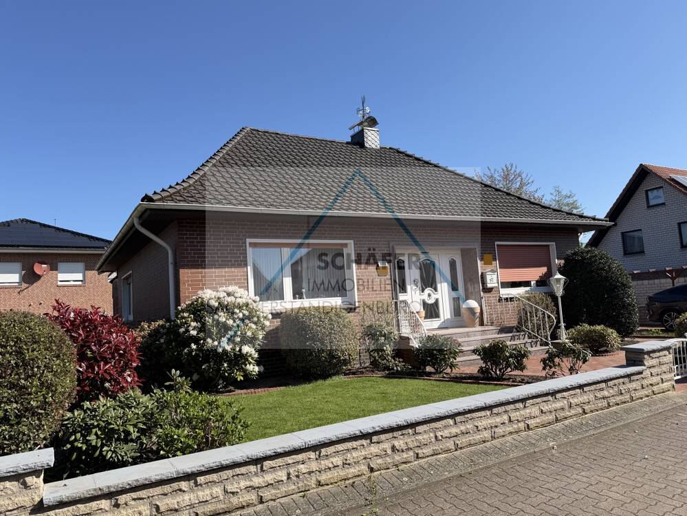 Thumbnail-Gepflegter Bungalow mit ausgebautem Dachgeschoss
