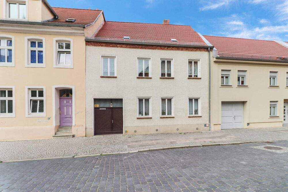 Thumbnail-Reihenmittelhaus in zentraler Lage von Stendal - historischer Charme trifft moderne Wohnqualität