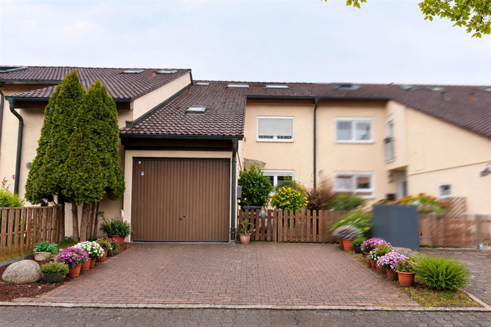 Thumbnail-Reihenmittelhaus in gefragter Lage von Ulm mit Garten