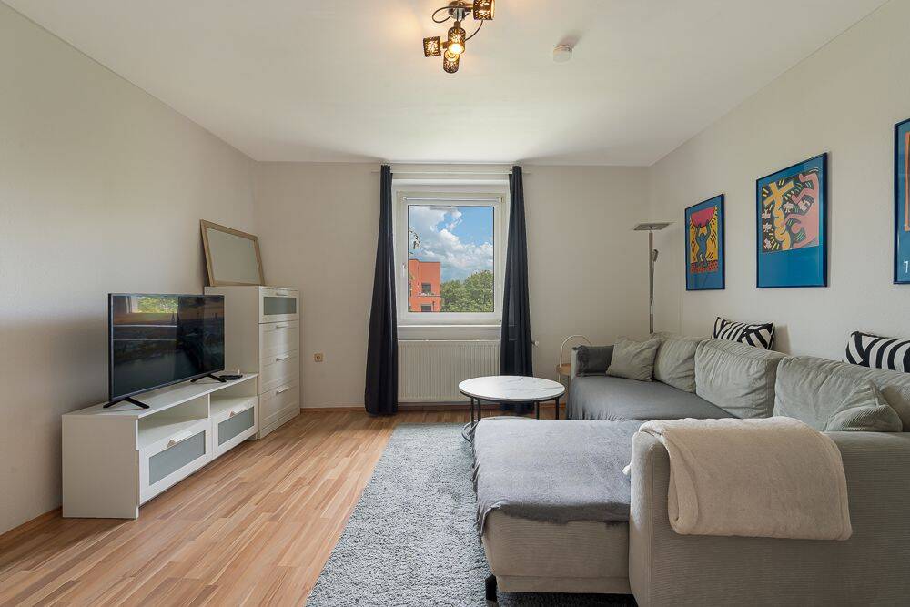 Thumbnail-Sofortbezug 2-Zimmer-Wohnung in Köln-Humboldt-Gremberg, löffelfertig möbliert und WG-geeignet