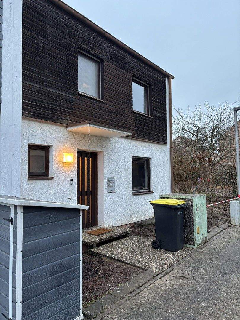 Thumbnail-Provisionsfreies Reihenendhaus NiederwerrnSchweinfurt zu verkaufen