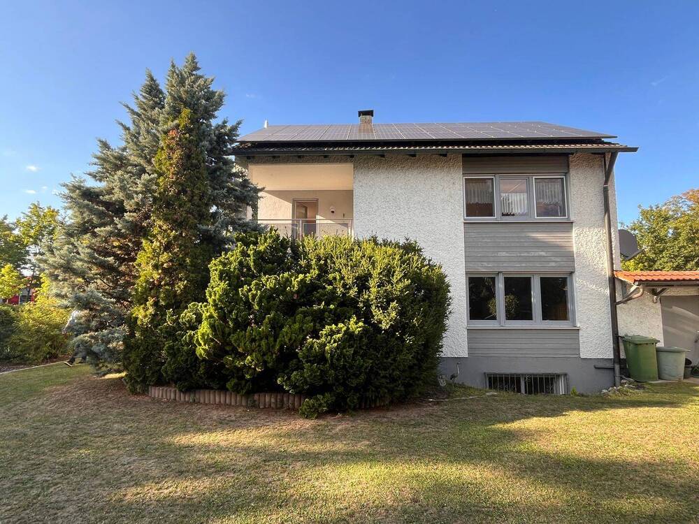 Thumbnail-5-Zi.-EFH inkl. 1-Zi.-ELW mit 2 Bädern, Photov. in Rgbg SüdKumpfm.Ziegetsd.