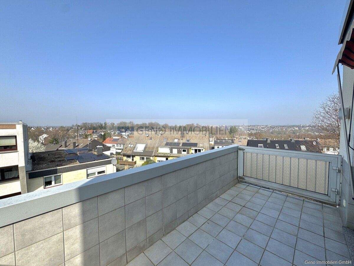 Thumbnail-3-Zi. mit toller Aussicht & Balkon - ideal für junge Familien