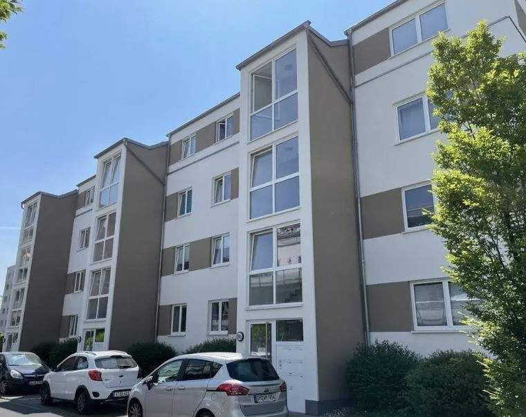 Thumbnail-Helle, gemütliche Wohnung mit großem Balkon und großer Wohnküche