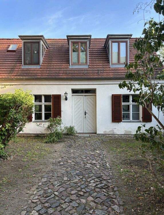 Thumbnail-Einmaliges Einfamilienhaus in bester Innenstadlage, denkmalgeschützt mit Gartenanteil