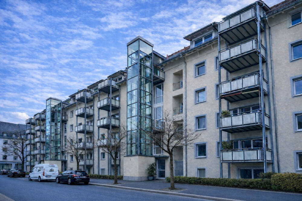 Thumbnail-helle 2-Zimmerwohnung im Freiburger Zentrum WG-optimiert inkl Stellplatz