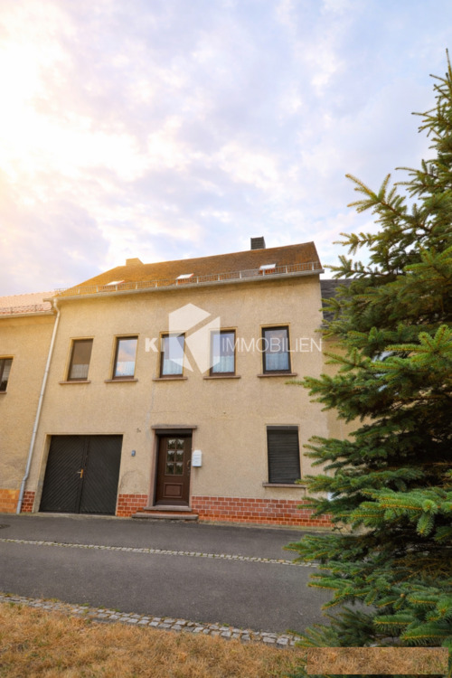 Thumbnail-„Viel Wohnraum, solides Haus, Gartenfläche vis-à-vis.“