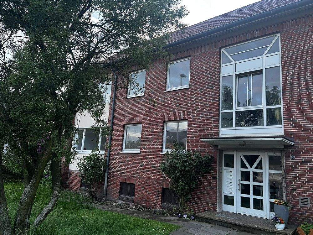 Thumbnail-Mehrfamilienhaus mit 5 Wohneinheiten im nördlichen Stadtteil von Nordenham