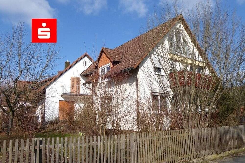 Thumbnail-Dreifamilienhaus mit viel Potential