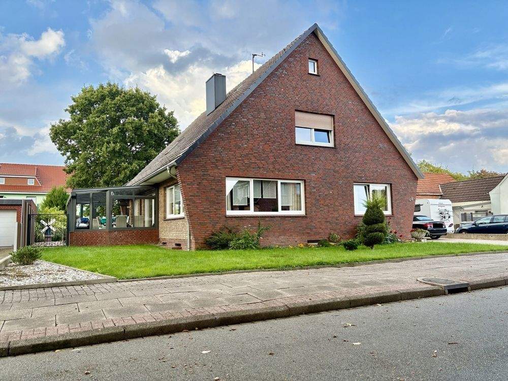 Thumbnail-Geräumiges, modernisiertes Einfamilienhaus in beliebter Wohnlage