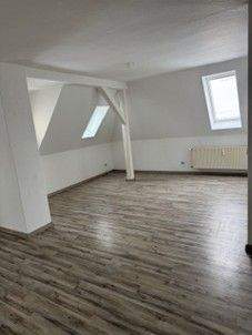 Thumbnail-Wohnen über den Dächern – Frisch renovierte 4-Raum-Maisonette im Grünen