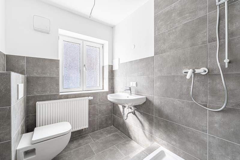 Thumbnail-TOP! 2 Zimmer Wohnung im 1.Obergeschoss eines kernsanierten Wohn- und Geschäftshaus in Peißenberg