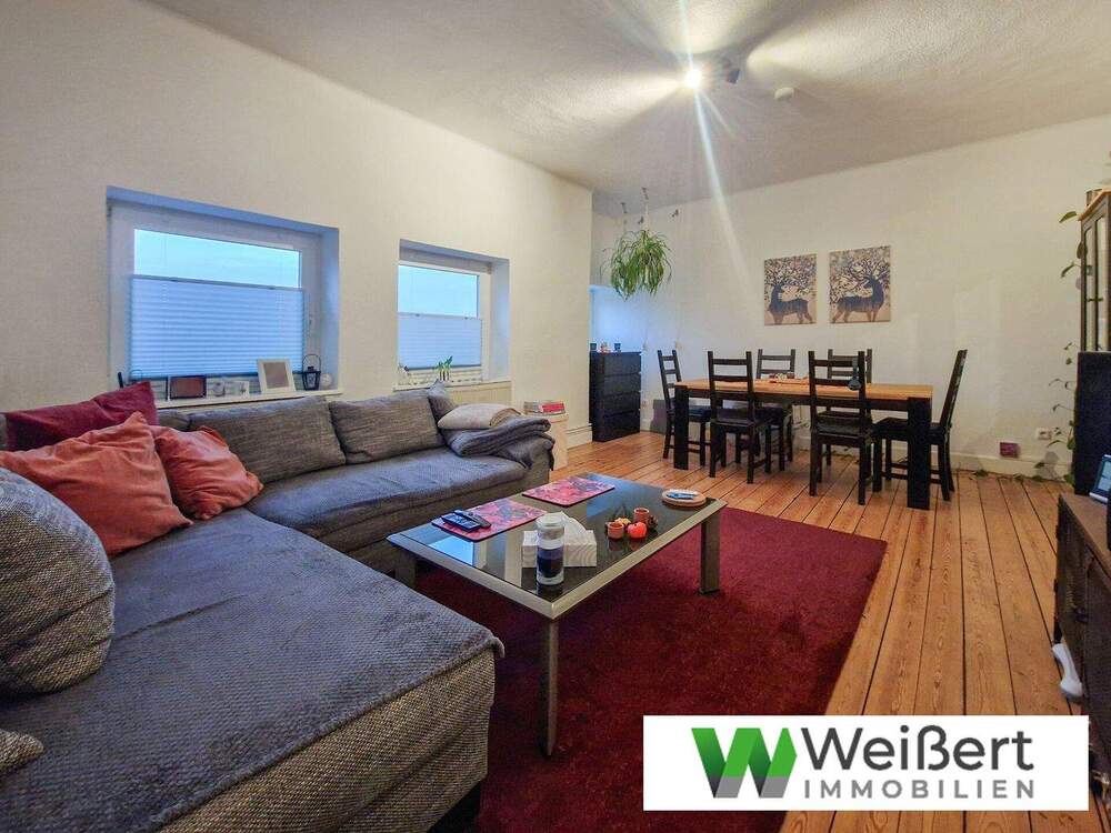 Thumbnail-Helle 3-Zimmer-Wohnung mit Balkon im 2. Obergeschoss - gepflegt, modernisiert, zentral in Wilster