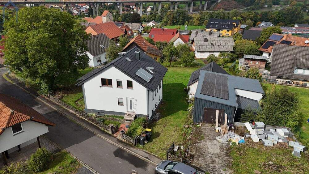 Thumbnail-Stilvoll modernisiert: Kernsaniertes Wohnhaus mit Solar