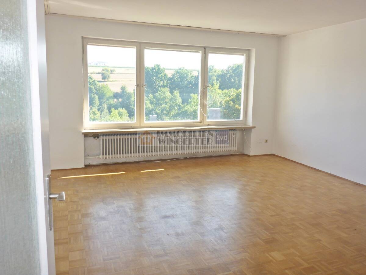 Thumbnail-Mehrfamilienhaus in hervorragender Lage in Lappersdorf