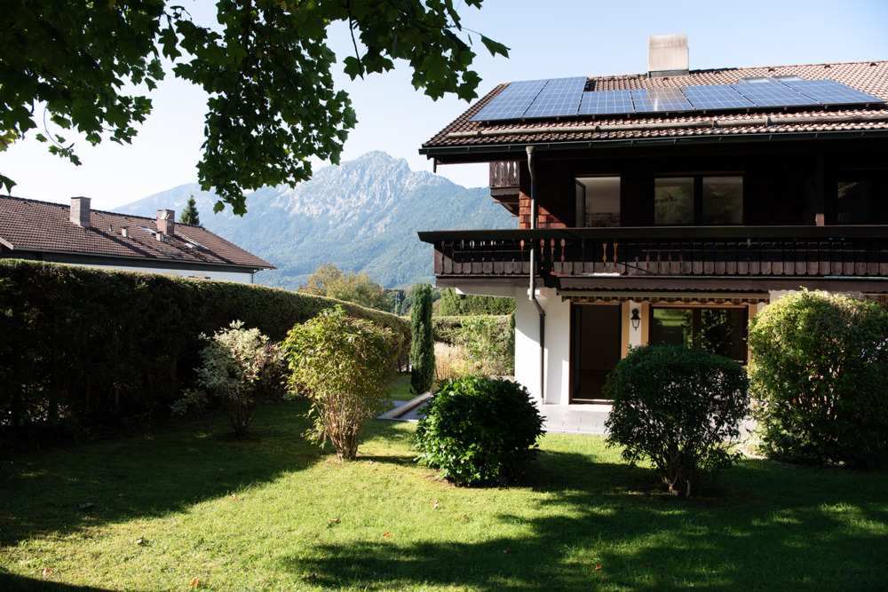 Thumbnail-Bayerisch Gmain - Charmante 2,5 -Zimmer-Wohnung mit malerischem Alpenblick
