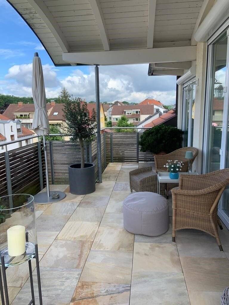 Thumbnail-Moderne, hochwertige 5,5-Zimmer Maisonette-Wohnung in Friedrichshafen!!