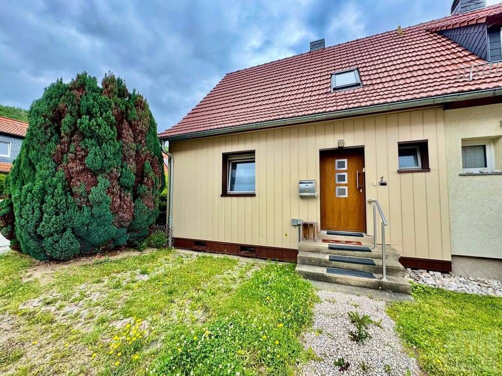 Thumbnail-Klein, aber oho: Reihenendhaus mit Gartenidylle