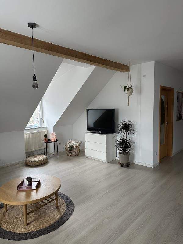 Thumbnail-große Dachgeschosswohnung in der Oberen Stadt zur Miete