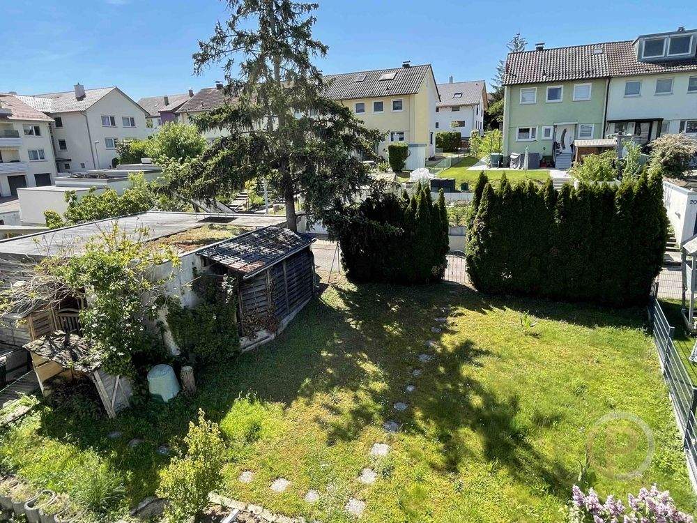 Thumbnail-Reiheneckhaus für die kleine Familie mit Garten und Garage