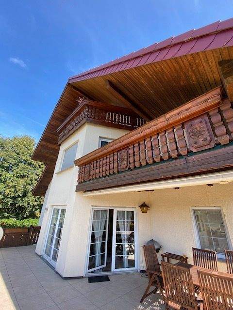 Thumbnail-Haus im Haus, Mehrfamilienhaus mit 3 Parteien: Große Balkone & super Grundrisse!