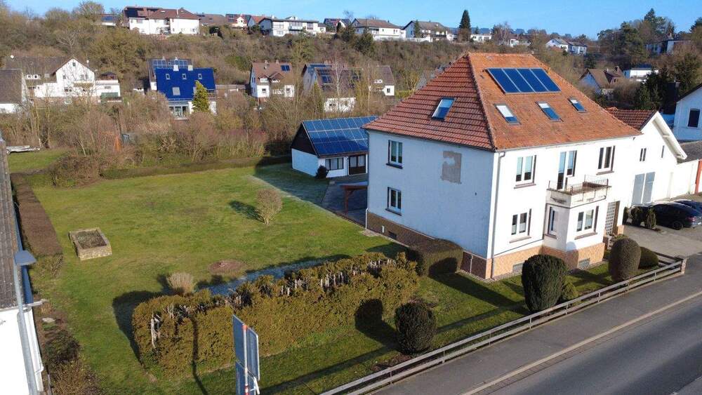 Thumbnail-Zweifamilienhaus mit viel Potential