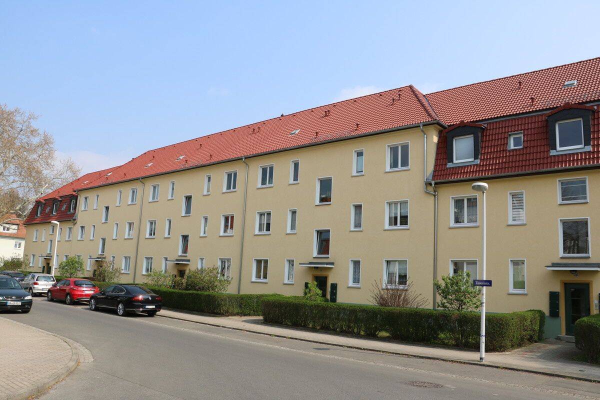 Thumbnail-Frisch renovierte 2-Zimmer-Wohnung mit sonnigem Balkon