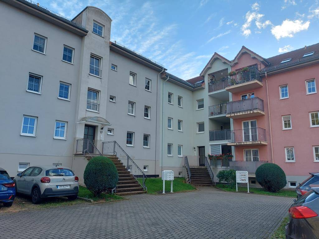 Rückansicht und Hof
