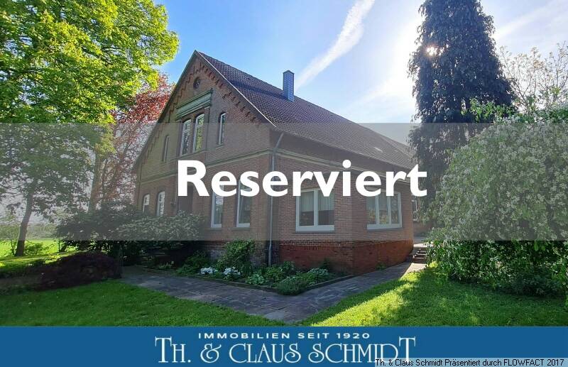 Herrschaftlicher Gulfhof mit grossem Stallgebäude