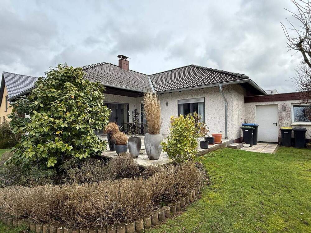 Thumbnail-Sehr gepflegter Bungalow in sonniger, ruhiger Höhenlage im Mettlacher Ortsteil Saarhölzbach!