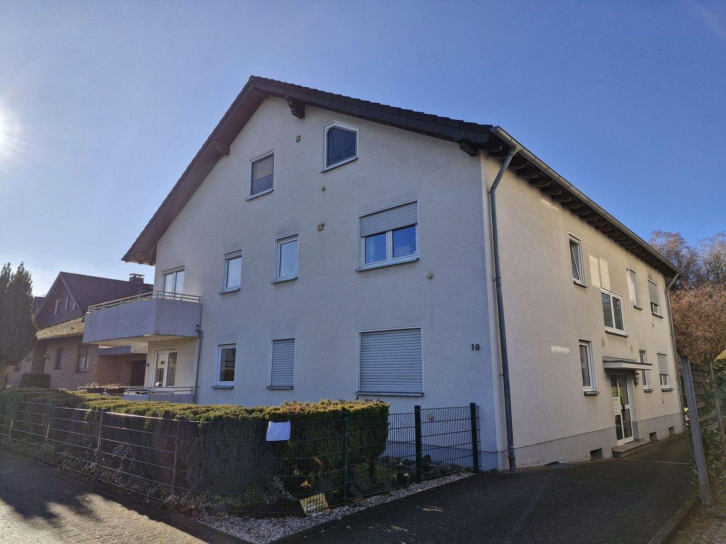 Thumbnail-Lohmar Heide: vermietete 2-Zimmer-DG-Wohnung mit Balkon & Stellplatz