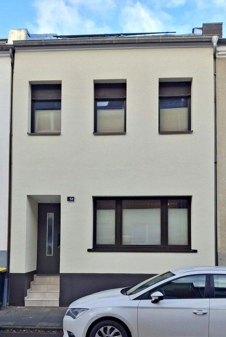 Thumbnail-Bieterverfahren! zentrales Wohnjuwel: kernsaniertes Reihenhaus mit Solar, Kamin & Klima