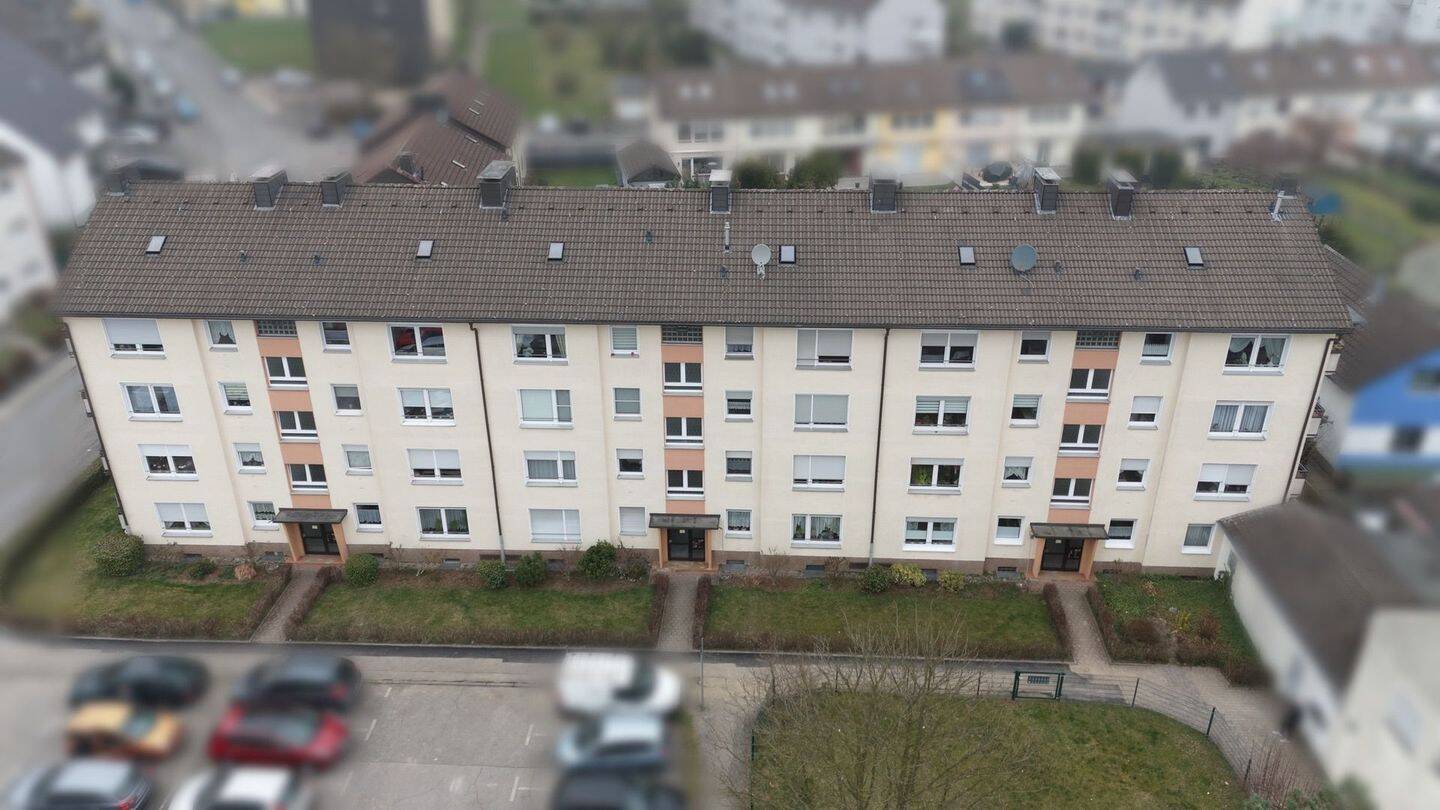 Thumbnail-Charmante 3-Zimmer-Wohnung mit Entwicklungspotenzial in Top-Lage!