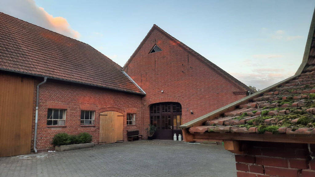 Thumbnail-Resthof in Stadtrandlage